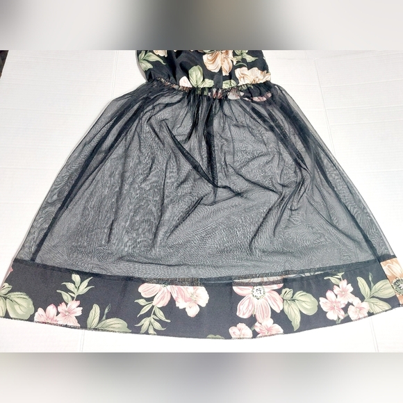 SHEIN Young Girls' Floral Pattern Splice Mesh Romper Dress With Spaghetti Straps - Picture 5 of 9